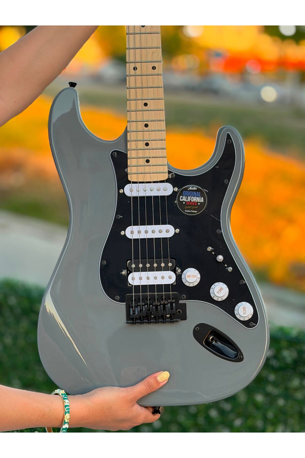 Gri — AS100PRO Profesyonel Elektro Gitar - (Nota Müzik Okulu)
