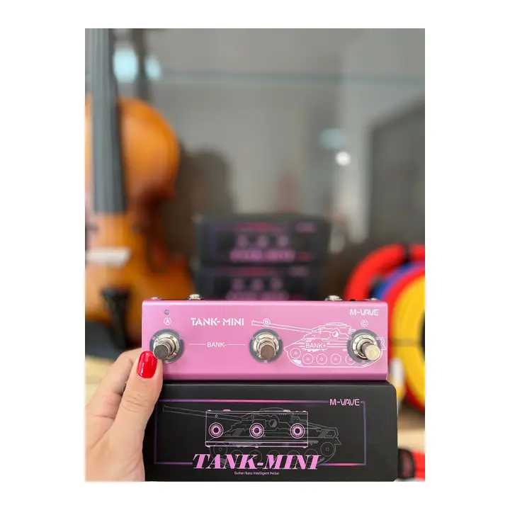 Büyütmek için tıkla M-VAVE Tank-Mini Gitar Multi Efekt Pedalı - Şarj Edilebilir, Bluetooth ve IR Destekli